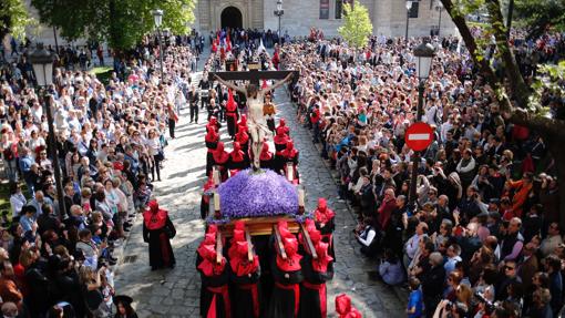 Procesión de la Hermandad del Santisimo Cristo de la Luz, en 2017