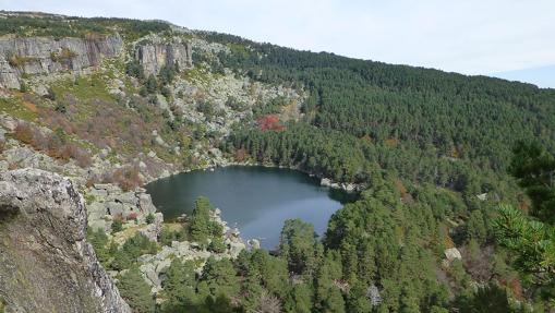 Lagos, lagunas y embalses de España para organizar unas vacaciones cercanas y baratas