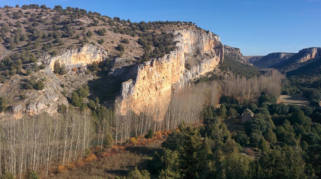 Parque natural de las Hoces del Río Riaza, cerca de Montejo de la Vega de la Serrezuela