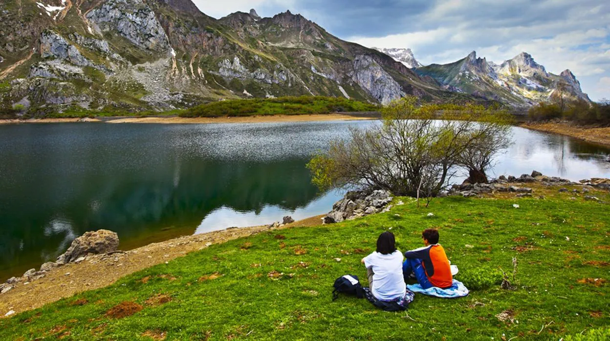 Vistas del Lago del Valle, en el Parque Natural de Somiedo