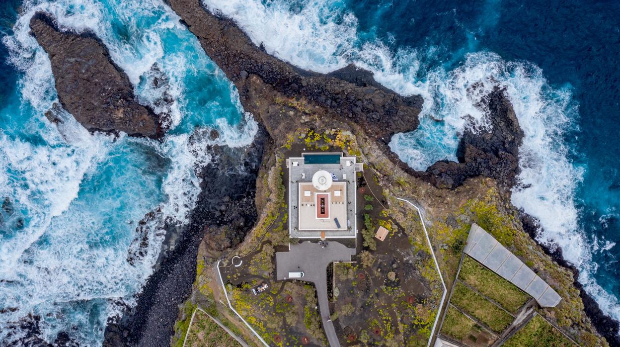 Vista aérea del Faro de Punta Cumplida, en La Palma