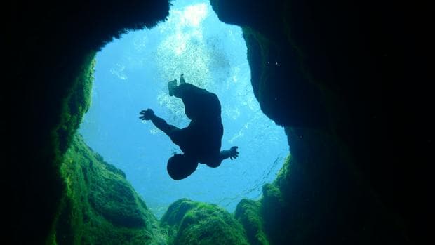 El pozo de Jacob, la cueva subacuática con fama de ser la más peligrosa del mundo