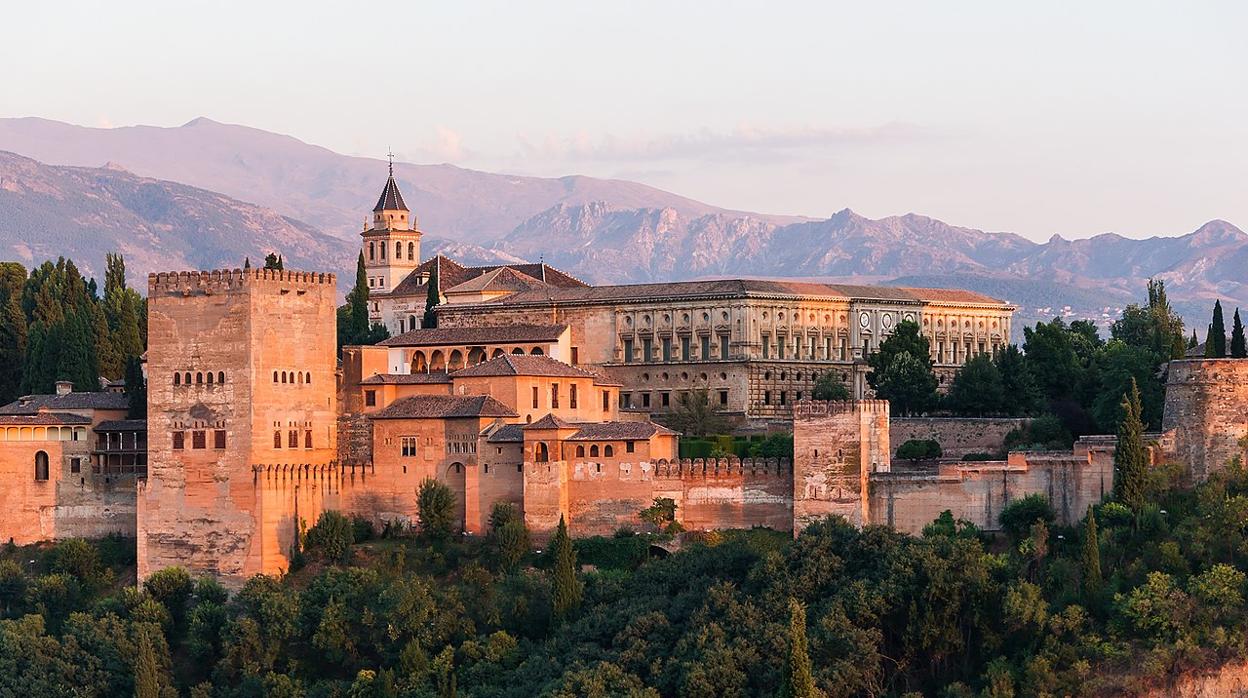 Las 15 experiencias al aire libre preferidas por los españoles