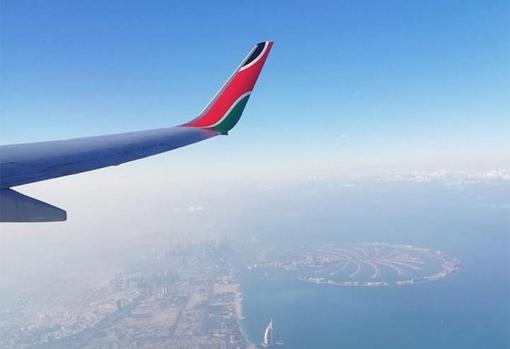 Dubai desde un avión