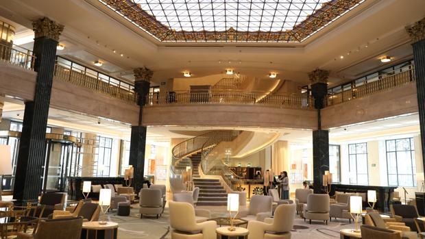 Primera visita al Four Seasons: así es por dentro el nuevo hotel de gran lujo en Madrid