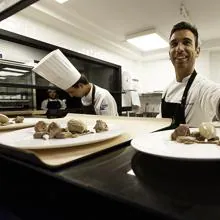 Xavi Donnay, en la cocina de Lasarte