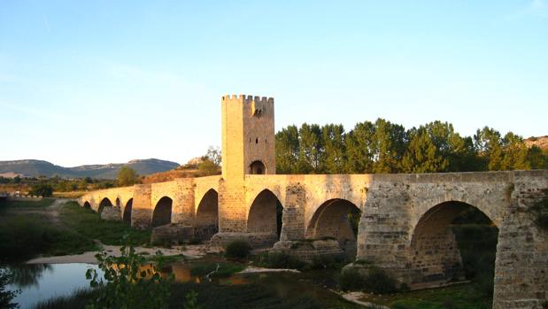 El puente medieval de Frías, el lugar donde se cobraban los tributos