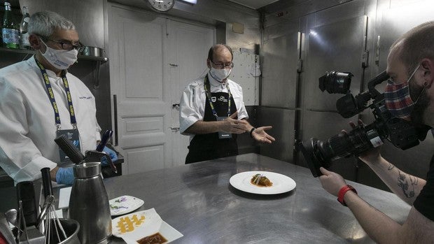 Hilario Arbelaitz: «Lo nuestro es una cocina natural, de estación, procedente del recetario de nuestra madre»