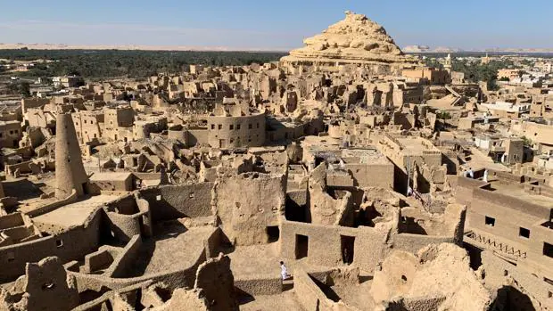 La fortaleza de barro que levantaron los bereberes hace mil años en Egipto