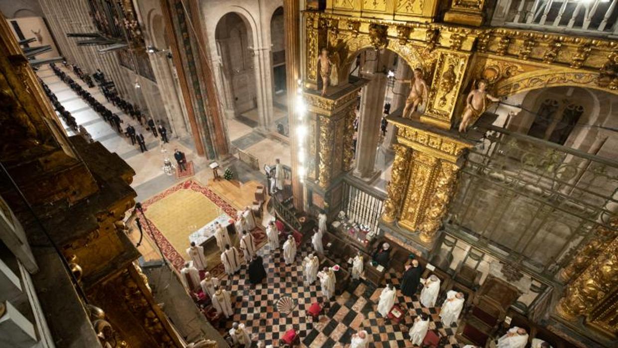 Actos de apertura de la Puerta Santa, con motivo del Año Santo 2021. Catedral de Santiago