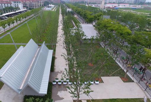 La pista de aterrizaje del antiguo aeropuerto de Shanghai, convertida en parque urbano