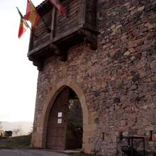 El castillo de Argüeso, la fortaleza medieval que defendió &#039;la leona de Castilla&#039;