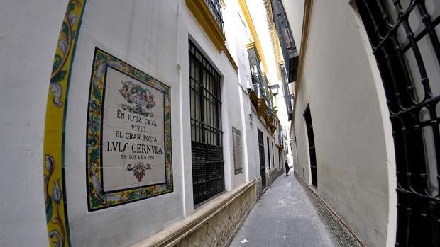 De paseo por la Sevilla de Cernuda