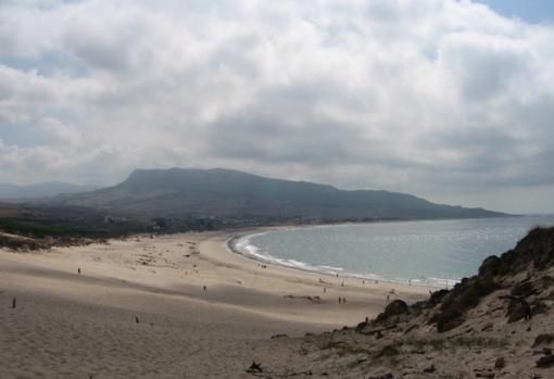 Playa de Bolonia, famosas por sus piscinas naturales