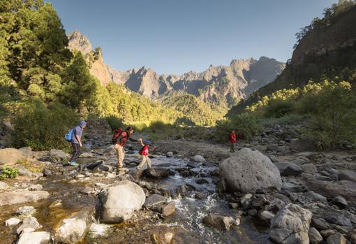 Una familia en la Caldera del Taburiente