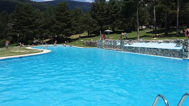 La piscina de Madrid donde el agua pocas veces pasa de 20º