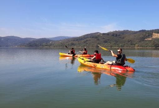 El kayak es una de las actividades de turismo activo de las que podemos disfrutar