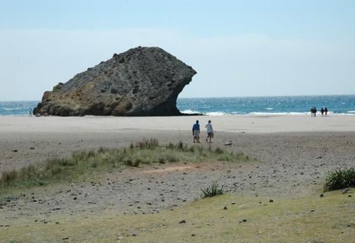 Playa de Monsul en Cabo de Gata