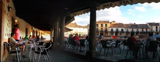 Ambiente de terrazas en la Plaza Mayor