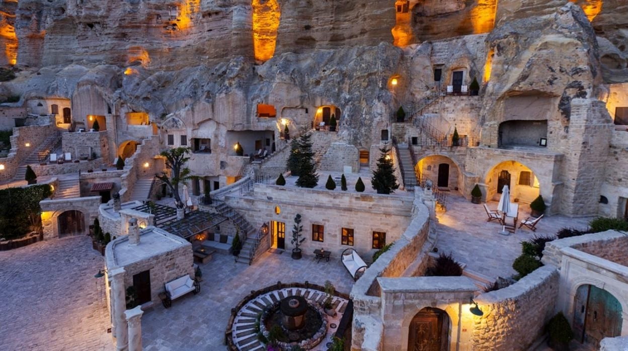 Los mejores hoteles cueva del mundo, en la imagen Yunak Evleri, Capadocia