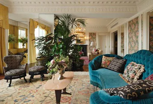 Imagen del salón de la Royal Suite by Gucci de The Savoy