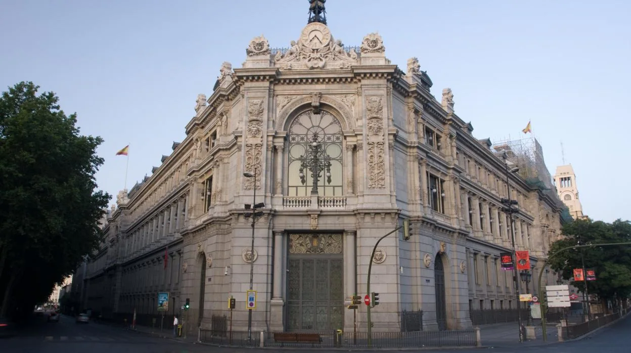 Todo lo que tienes que saber del mítico edificio del Banco de España