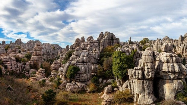 El Torcal de Antequera, un paraje natural único que no te puedes perder en Andalucía