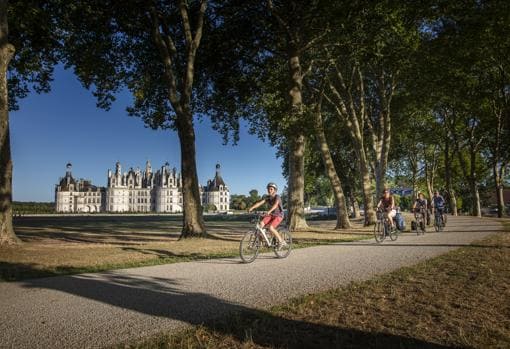 Ciclistas en el dominio de Chambord