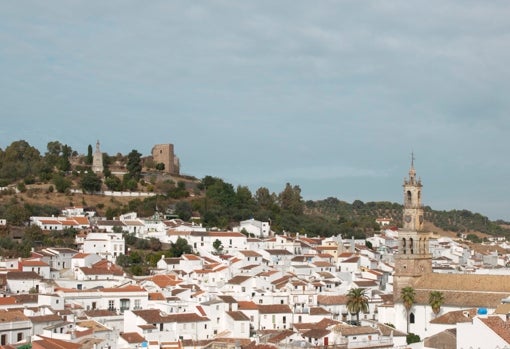 La Torre y el Castillo de Constantina.