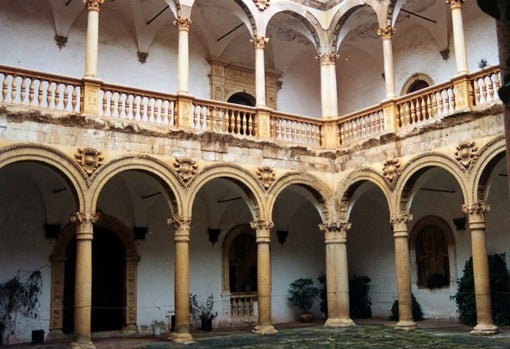 Interior del Castillo de la Calahorra