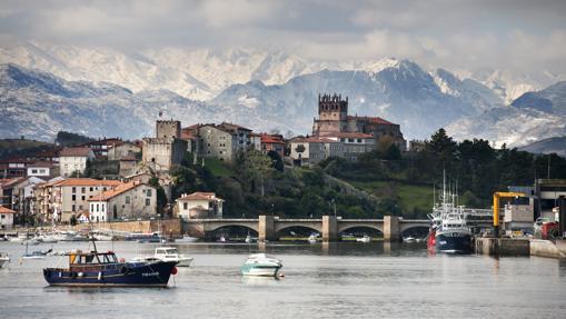 Imagen del pueblo de San Vicente de la Barquera