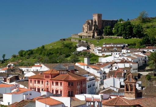 Una espectacular vista del conjunto urbano de Aracena