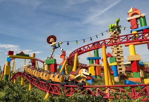 Atracción Slinky Dog Dash de Toy Story Land