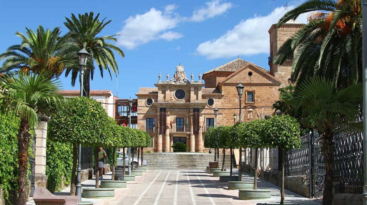 Iglesia de la Inmaculada y palacio del Intendente Olavide de La Carolina - Turismocomarcanorte