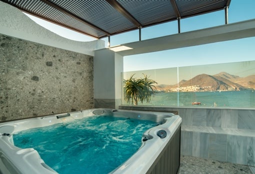 Jacuzzi en Villa Singular San José en Níjar.