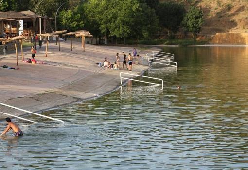 Las diez mejores playas de interior en Andalucía que no te puedes perder